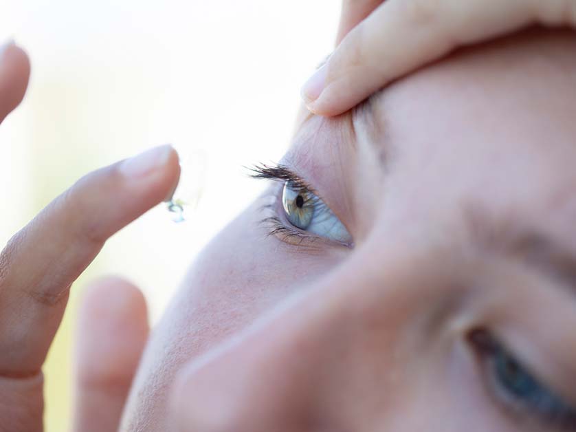 why-you-should-remove-contact-lenses-before-an-eye-exam